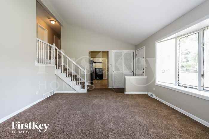227 S 3rd Ave - Photo 3 of 15