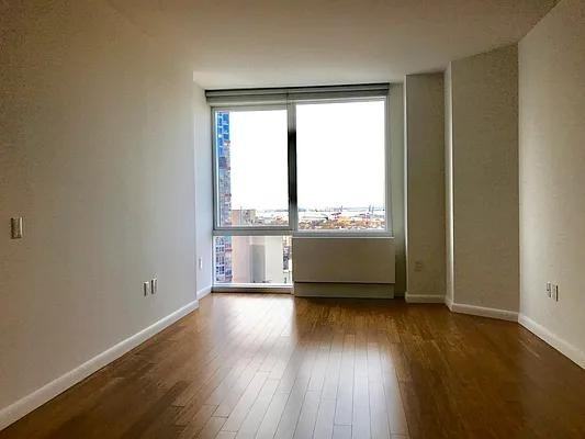 Rockwell Pl #17H - Photo 3 of 20