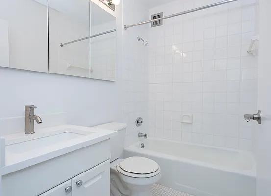 W 55th St #29F - Photo 5 of 11