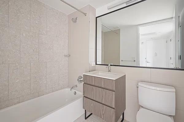 Livingston St #2206 - Photo 6 of 10