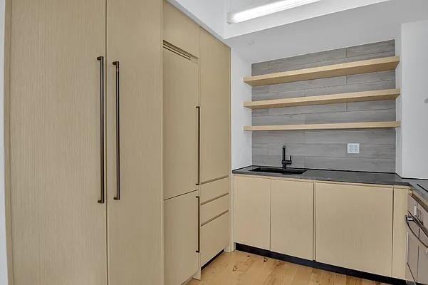 Duffield St #11C - Photo 3 of 18