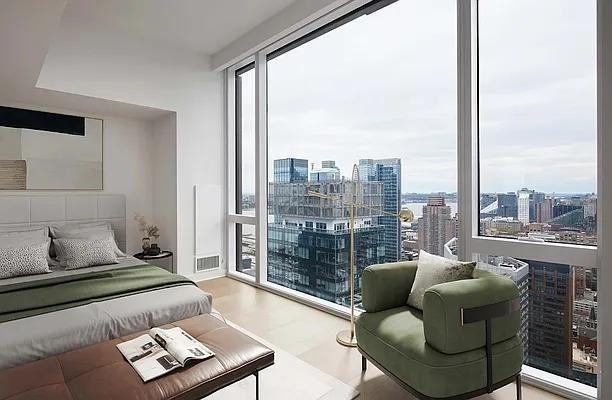 10th Ave #PH3J - Photo 3 of 20