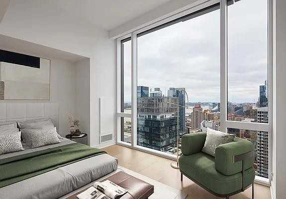 10th Ave #PH3J - Photo 5 of 20