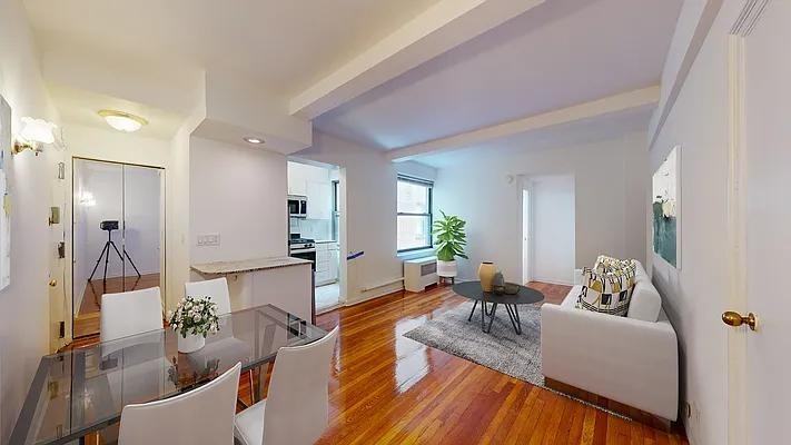 E 38th St #14I - Photo 2 of 20