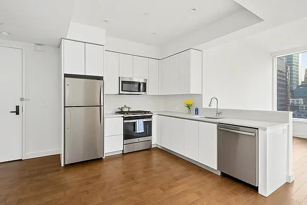 E 54th St #18C - Photo 3 of 17