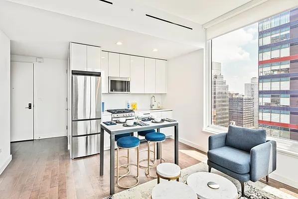 E 54th St #29D - Photo 2 of 17