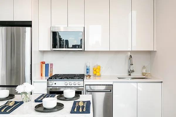 E 54th St #29D - Photo 4 of 17