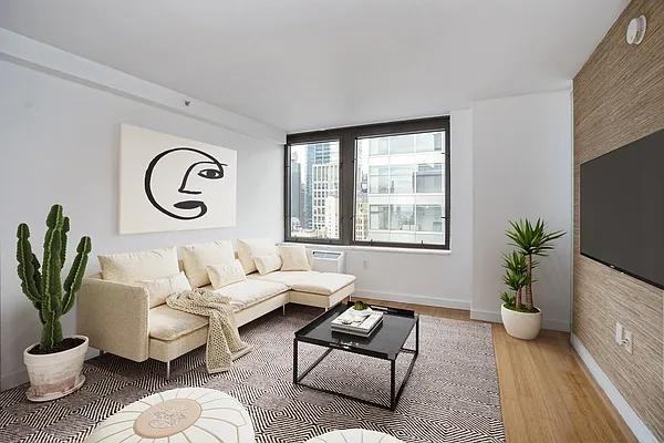 W 39th St #42C - Photo 7 of 12