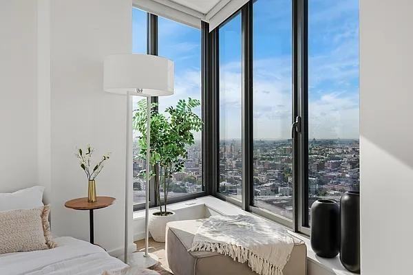 Vanderbilt Ave #545-19I - Photo 2 of 20