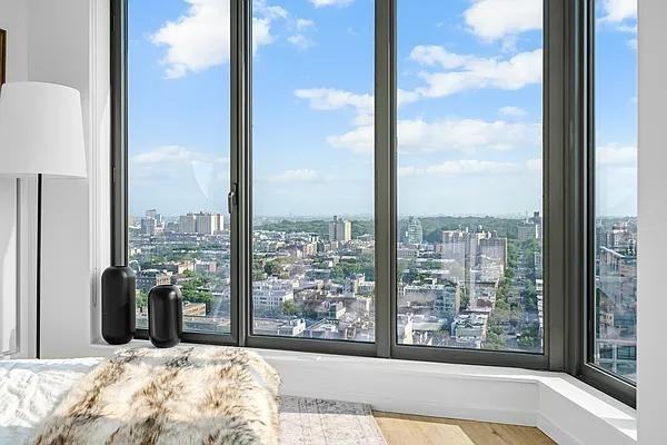 Vanderbilt Ave #545-18I - Photo 7 of 20