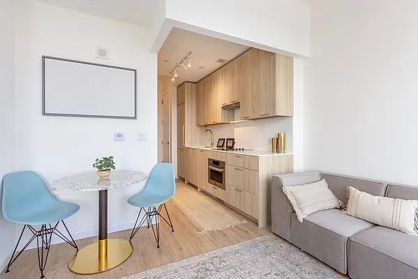 Vanderbilt Ave #545-26A - Photo 4 of 20