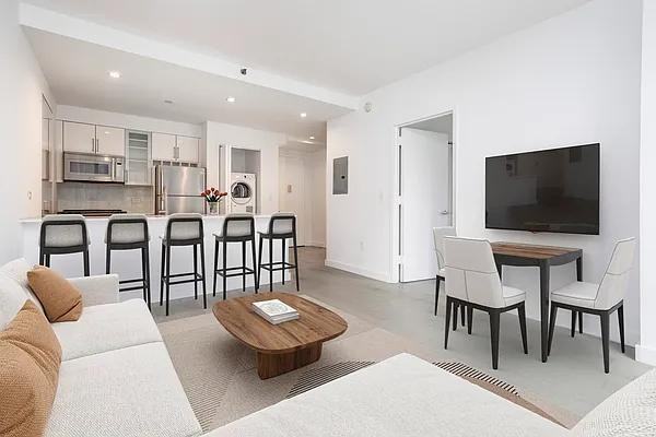 W 36th St #20A - Photo 3 of 20