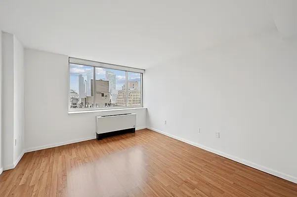 W 38th St #17J - Photo 5 of 20