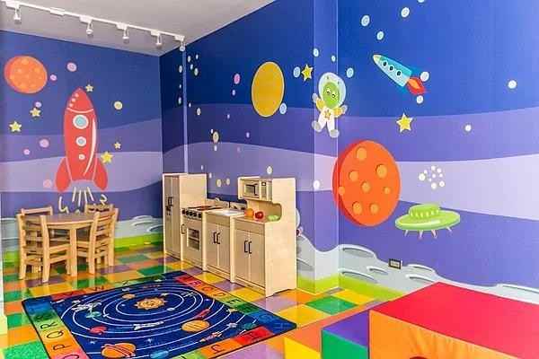 E 46th St #14G - Photo 5 of 7