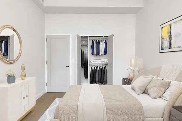 W 55th St #6L - Photo 3 of 20