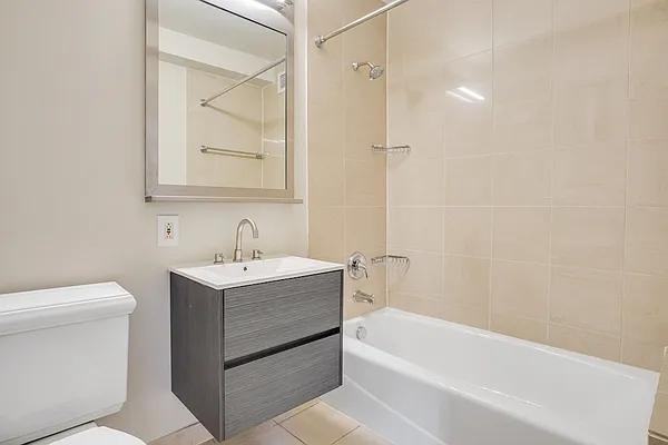 W 55th St #3P - Photo 5 of 20