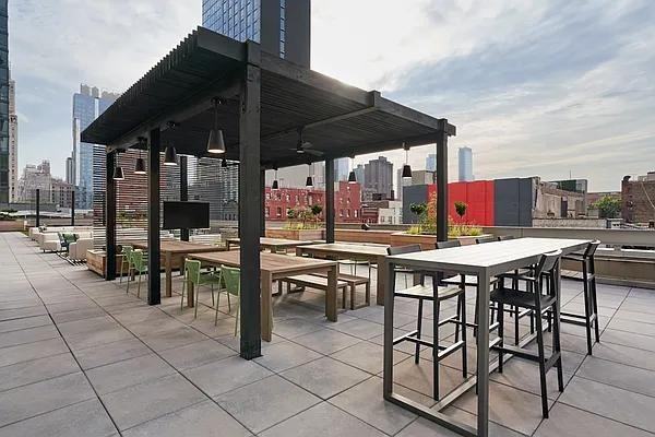 W 47th St #38A - Photo 7 of 20