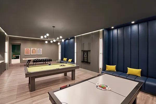 W 47th St #34K - Photo 6 of 20