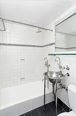 Madison Ave #803 - Photo 5 of 9