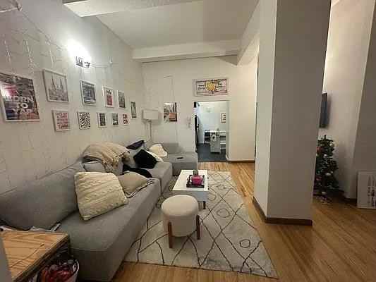 E 31st St #7A - Photo 2 of 20