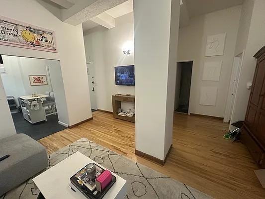 E 31st St #7A - Photo 3 of 20