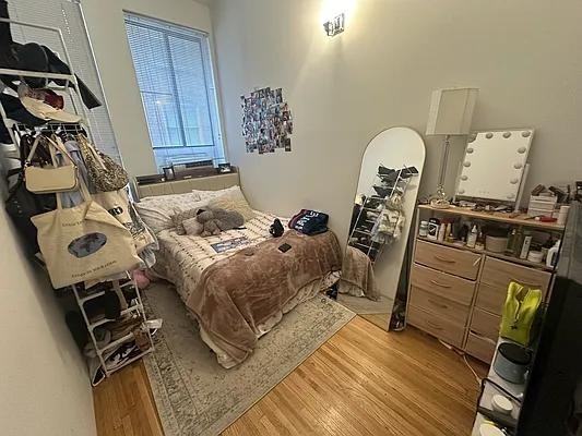 E 31st St #7A - Photo 6 of 20