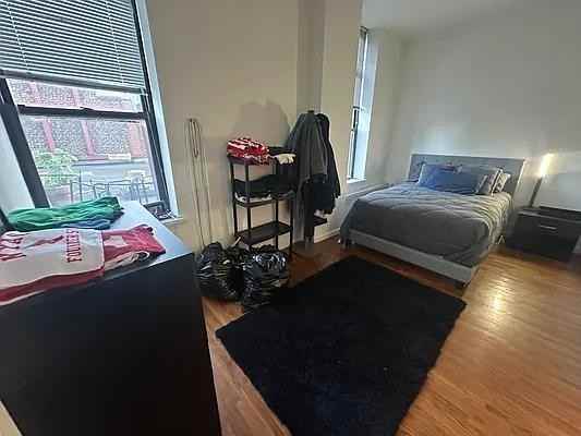 E 31st St #PHD - Photo 6 of 16