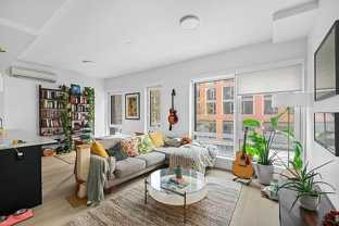 Downing St #3D - Photo 1 of 1