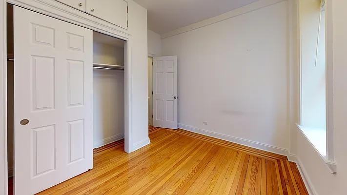 W 51st St #301 - Photo 3 of 20