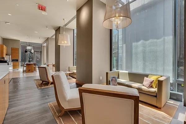 W 31st St #10F - Photo 5 of 20