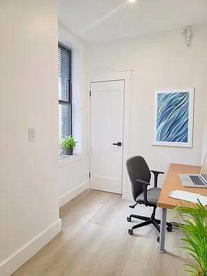 W 54th St #1301 - Photo 7 of 19