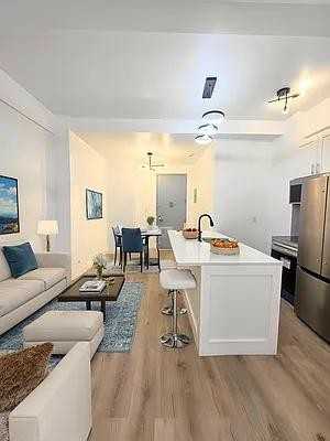 W 54th St #802A - Photo 3 of 14