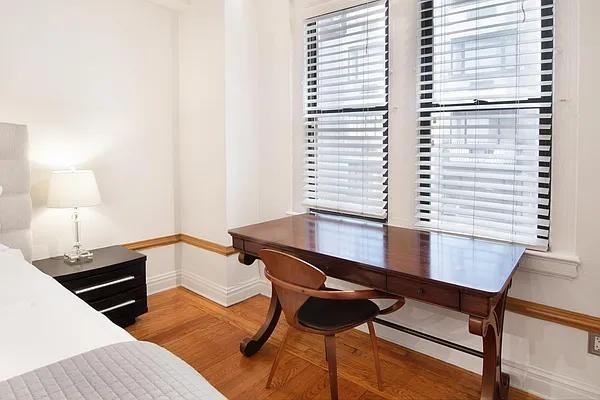 W 58th St #7B - Photo 3 of 20