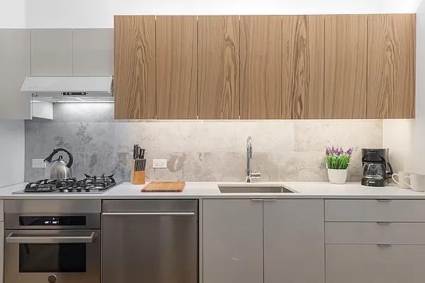 W 58th St #8K - Photo 2 of 20