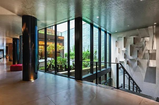 W 52nd St #17EN - Photo 4 of 20