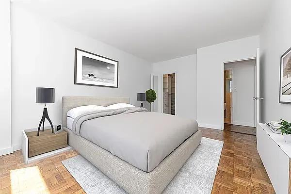 W 55th St #5RA - Photo 3 of 10