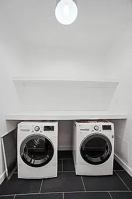 W 55th St #5RA - Photo 5 of 10