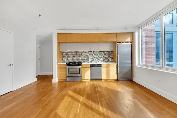 4th Ave #2J - Photo 2 of 20