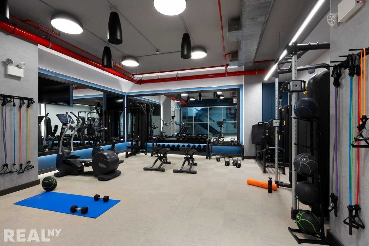 E 2nd St #9B - Photo 3 of 4