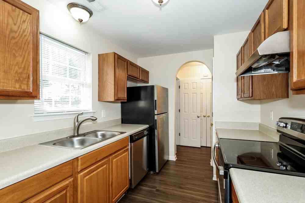 5012 Saint Charles Dr - Photo 7 of 17