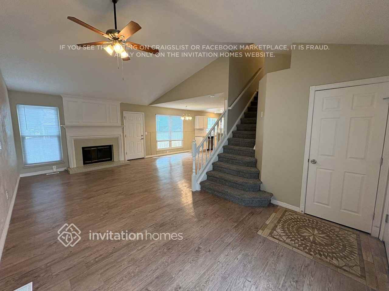 12052 Ivanhoe Cir - Photo 6 of 16