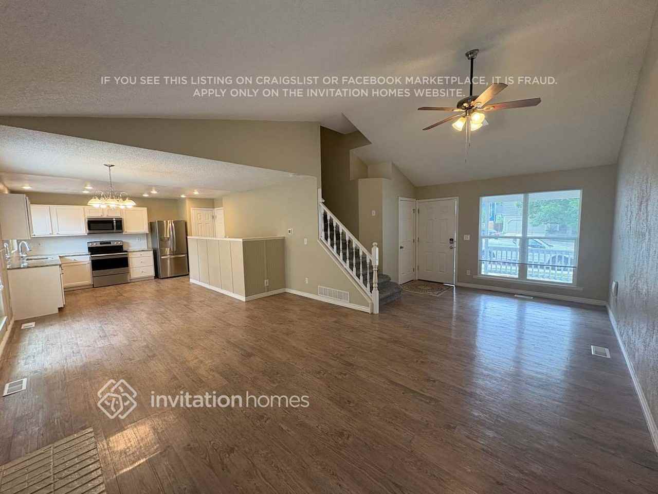12052 Ivanhoe Cir - Photo 7 of 16