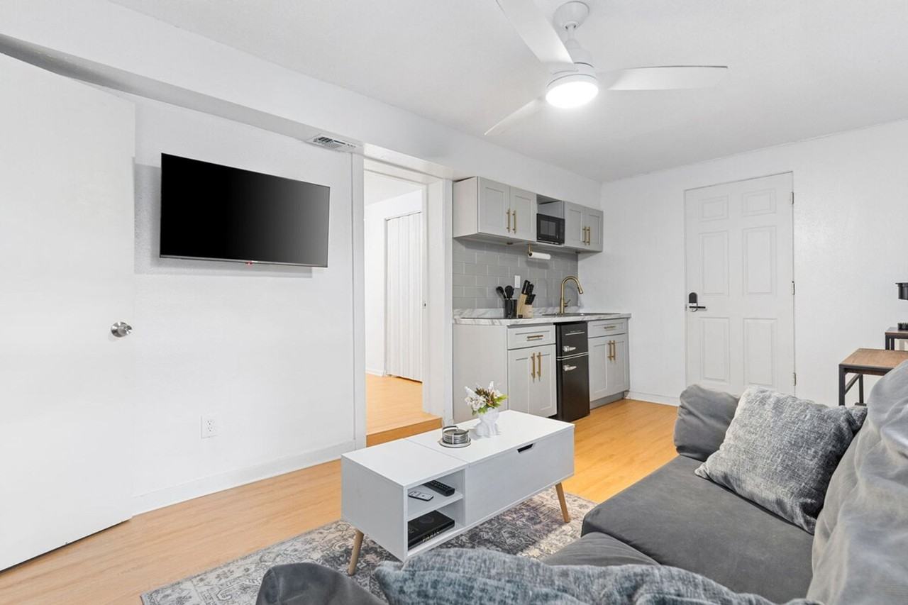 3903 E Powhatan Ave #1244367P - Photo 4 of 19