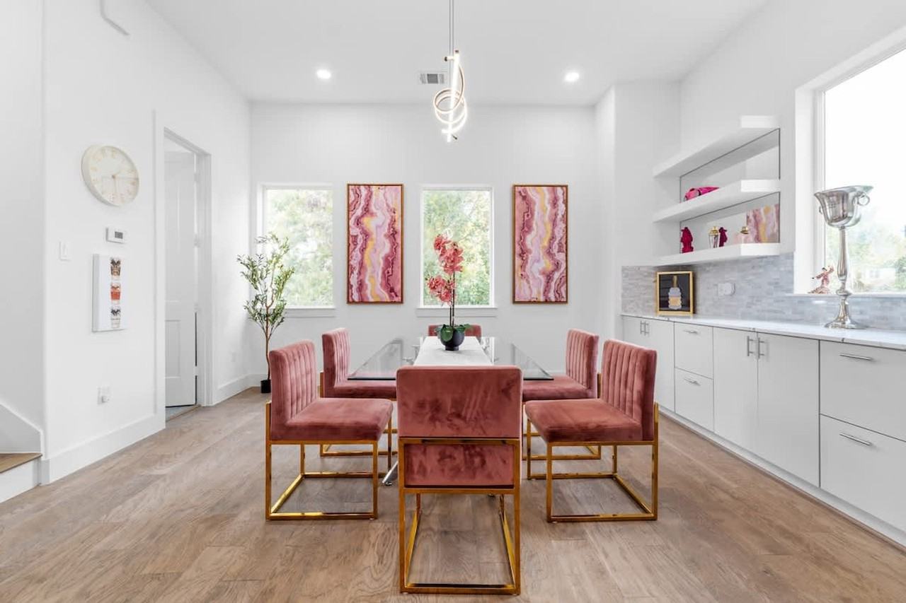 2103 Mcgowen St #1244937P - Photo 2 of 50