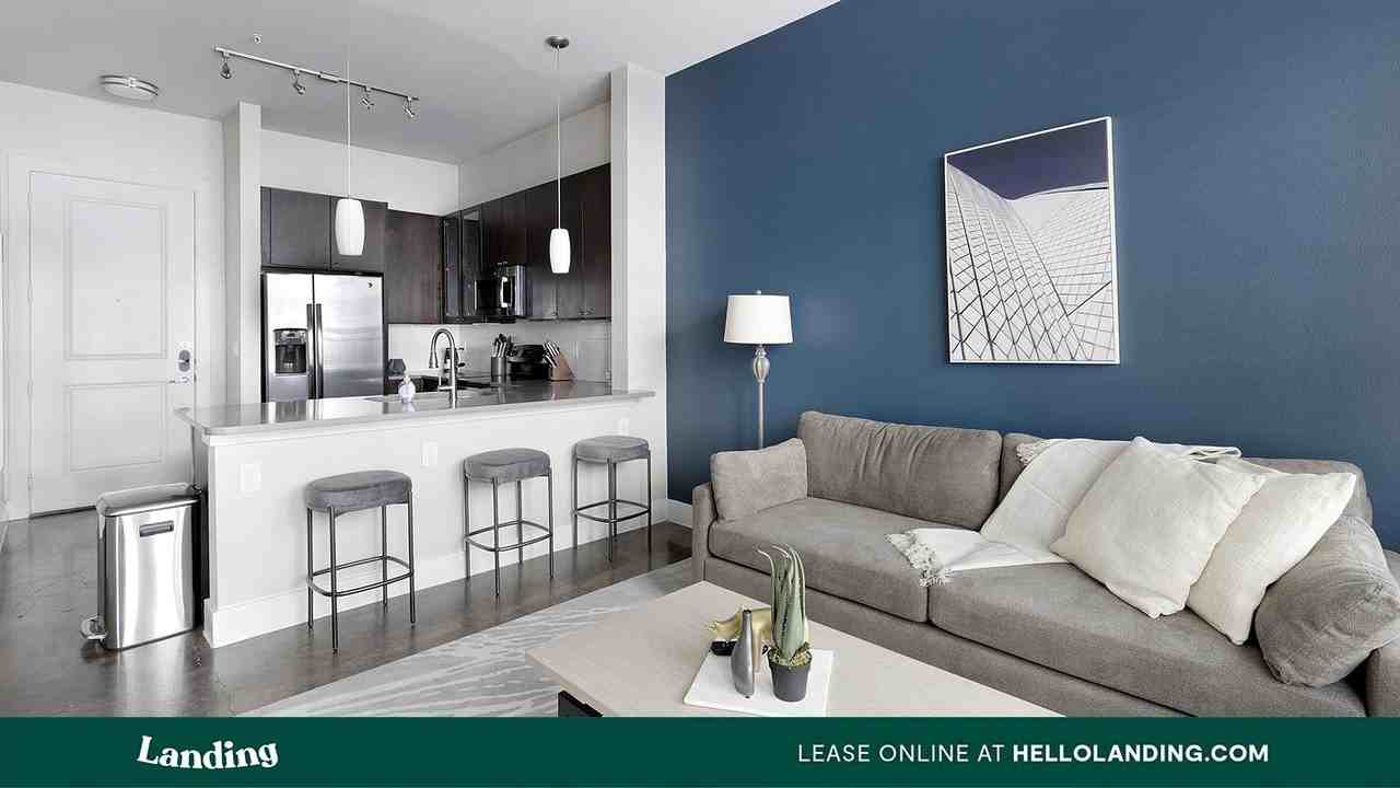 3501 Ross Ave - Photo 2 of 50