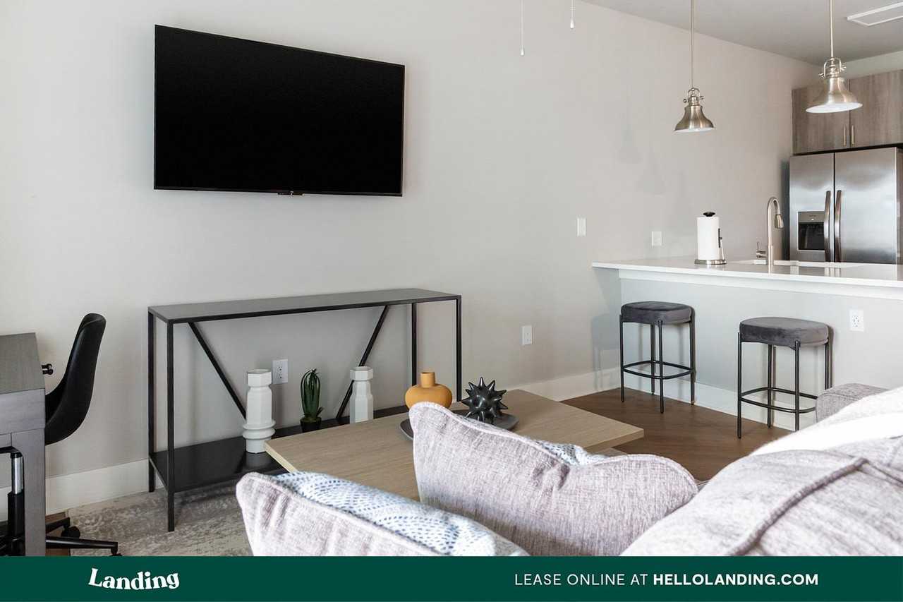 10800 Colonial Gateway Drive - Photo 2 of 50