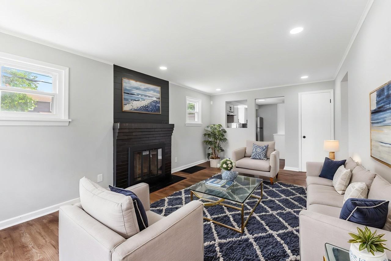 1123 Berkeley Rd - Photo 5 of 18