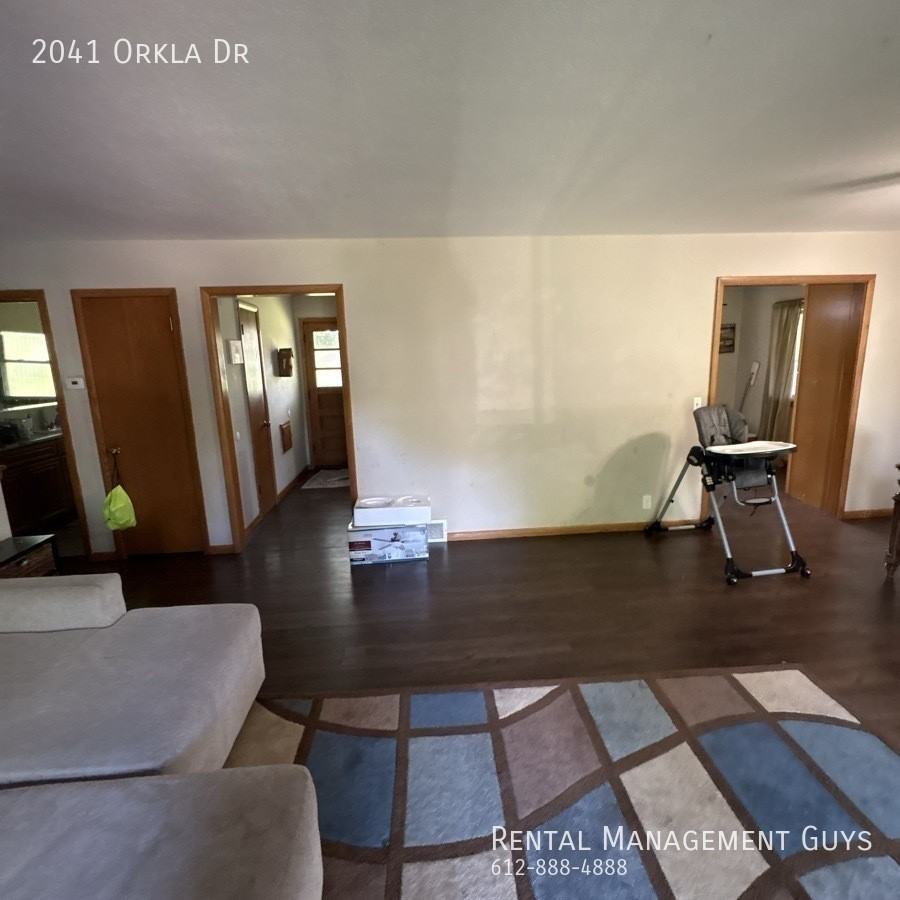 2041 Orkla Dr - Photo 3 of 28