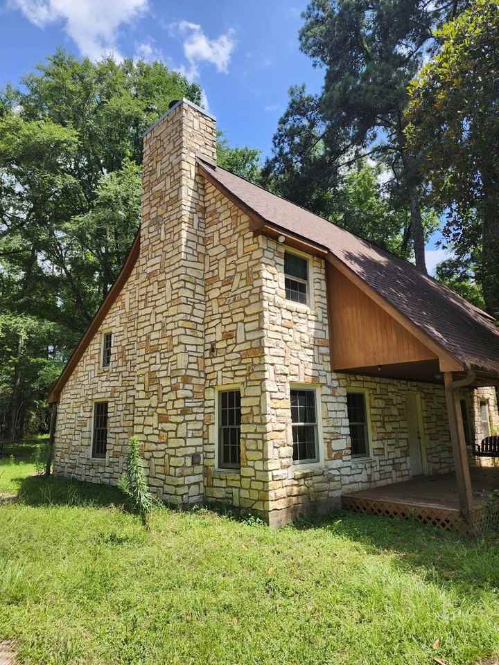 2018 Farm to Market 1486 - Photo 2 of 22