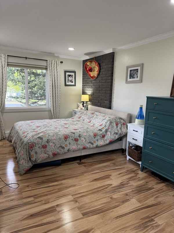 913 N Baldwin St - Photo 6 of 10